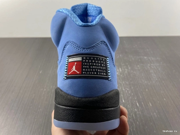 Air  RETRO “UNC” Jordan 5  DV1310-401 0522